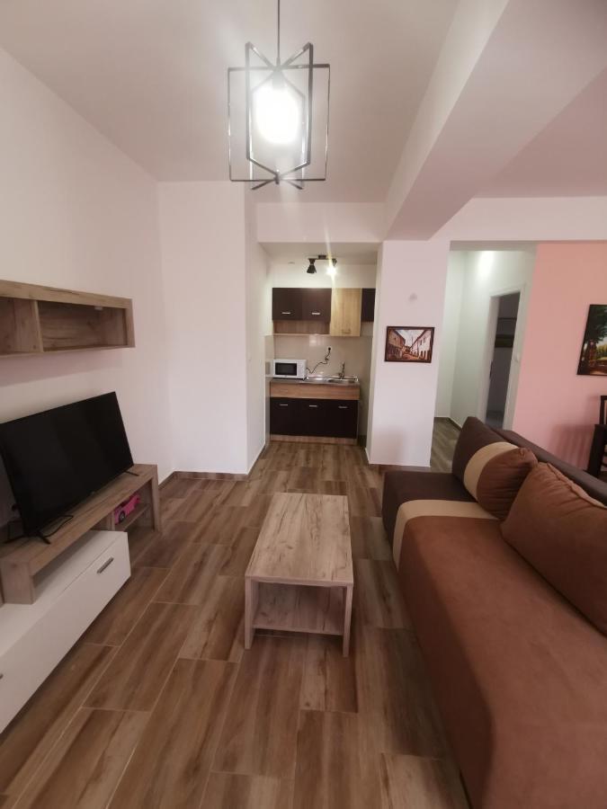 Crown Apartments 斯科普里 外观 照片