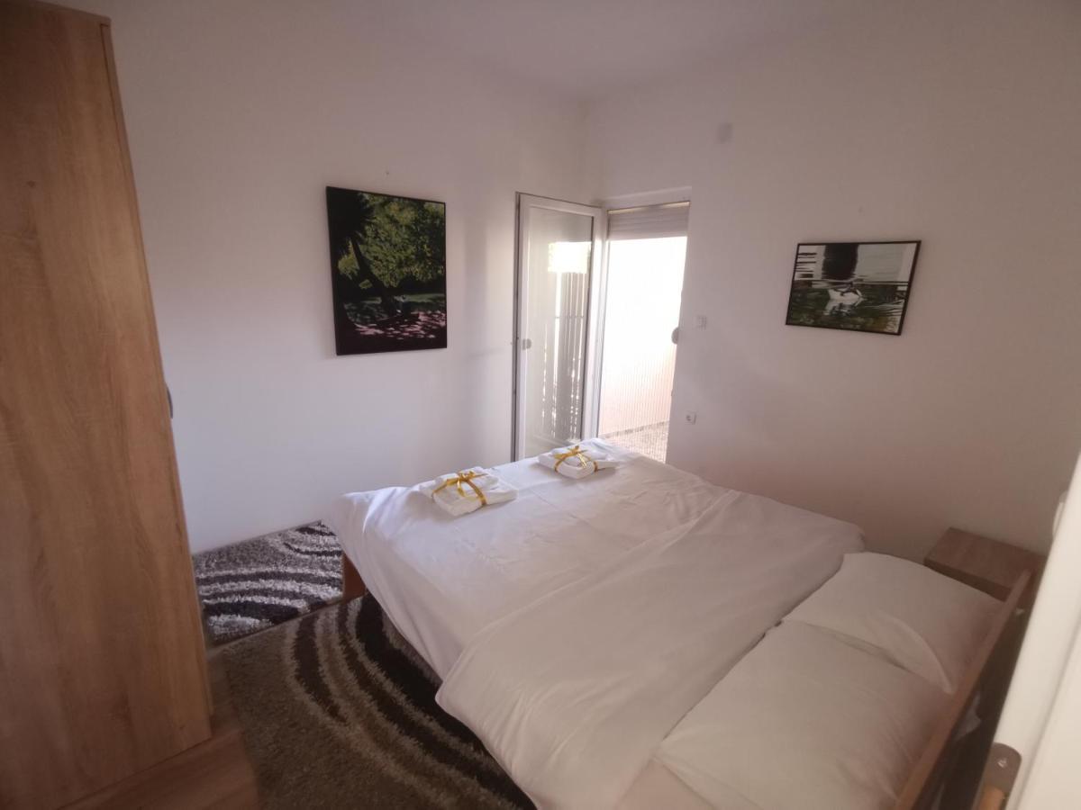 Crown Apartments 斯科普里 外观 照片