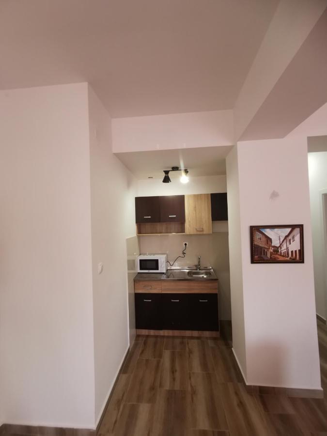 Crown Apartments 斯科普里 外观 照片